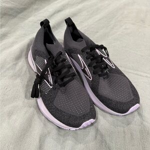 NWOT Brooks StealthFit 5 Neutral Running Tennis Shoe